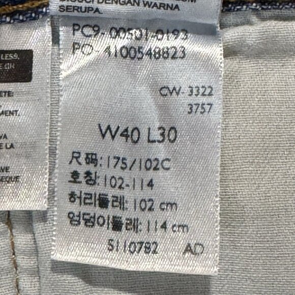 Levis 501 Jeans Mens 40x30 Blue Original Straight Button Fly Medium Wash Denim - Picture 4 of 10